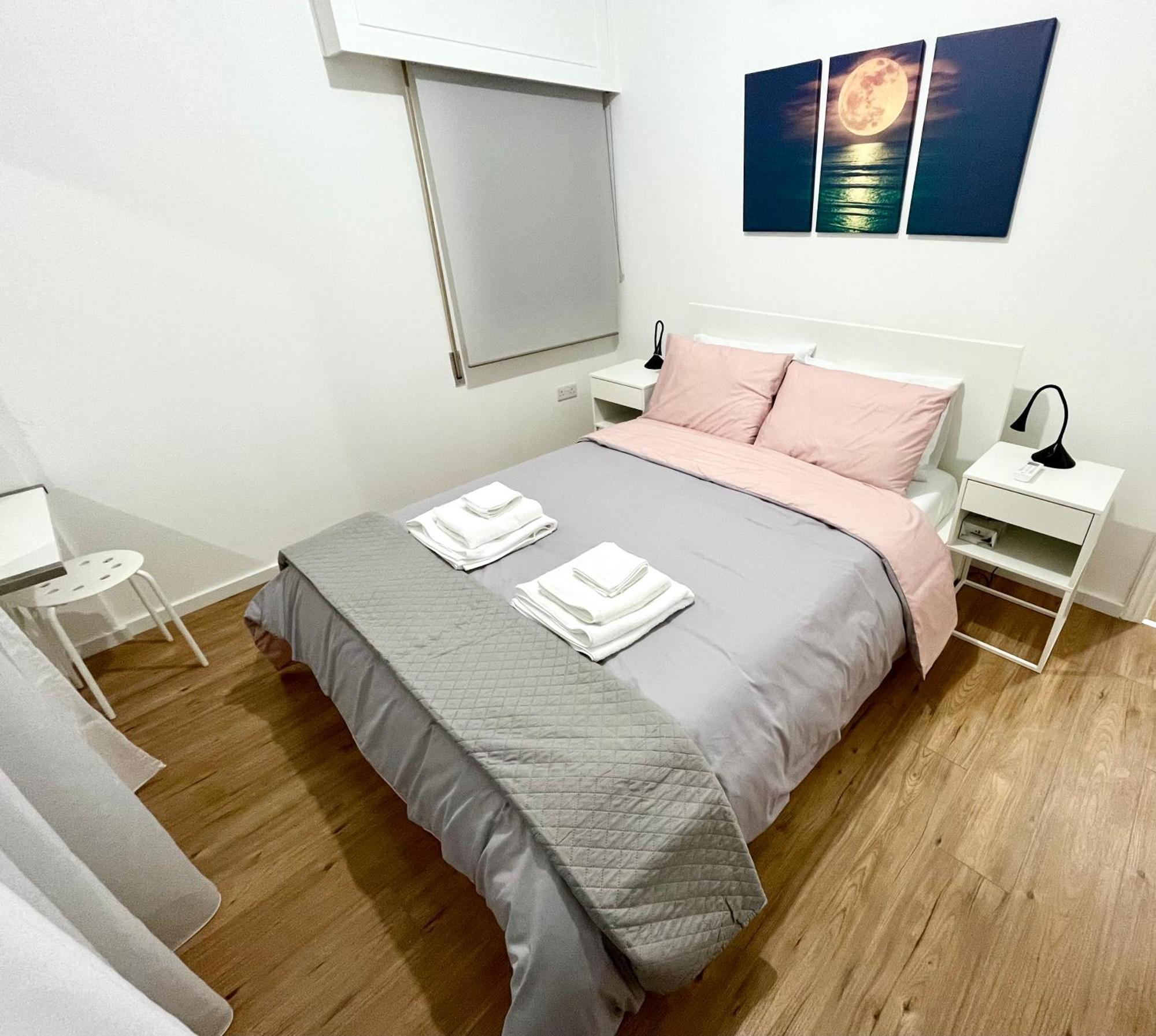 Modern Apartment Near Mckenzie Beach Λάρνακα Εξωτερικό φωτογραφία